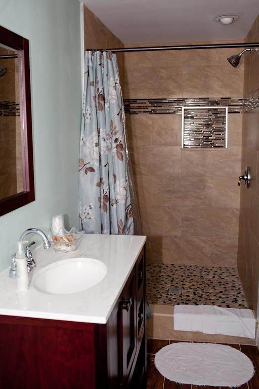קי וסט Seaport Inn חדר תמונה